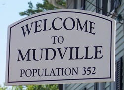 Mudvillewelcomesign_250