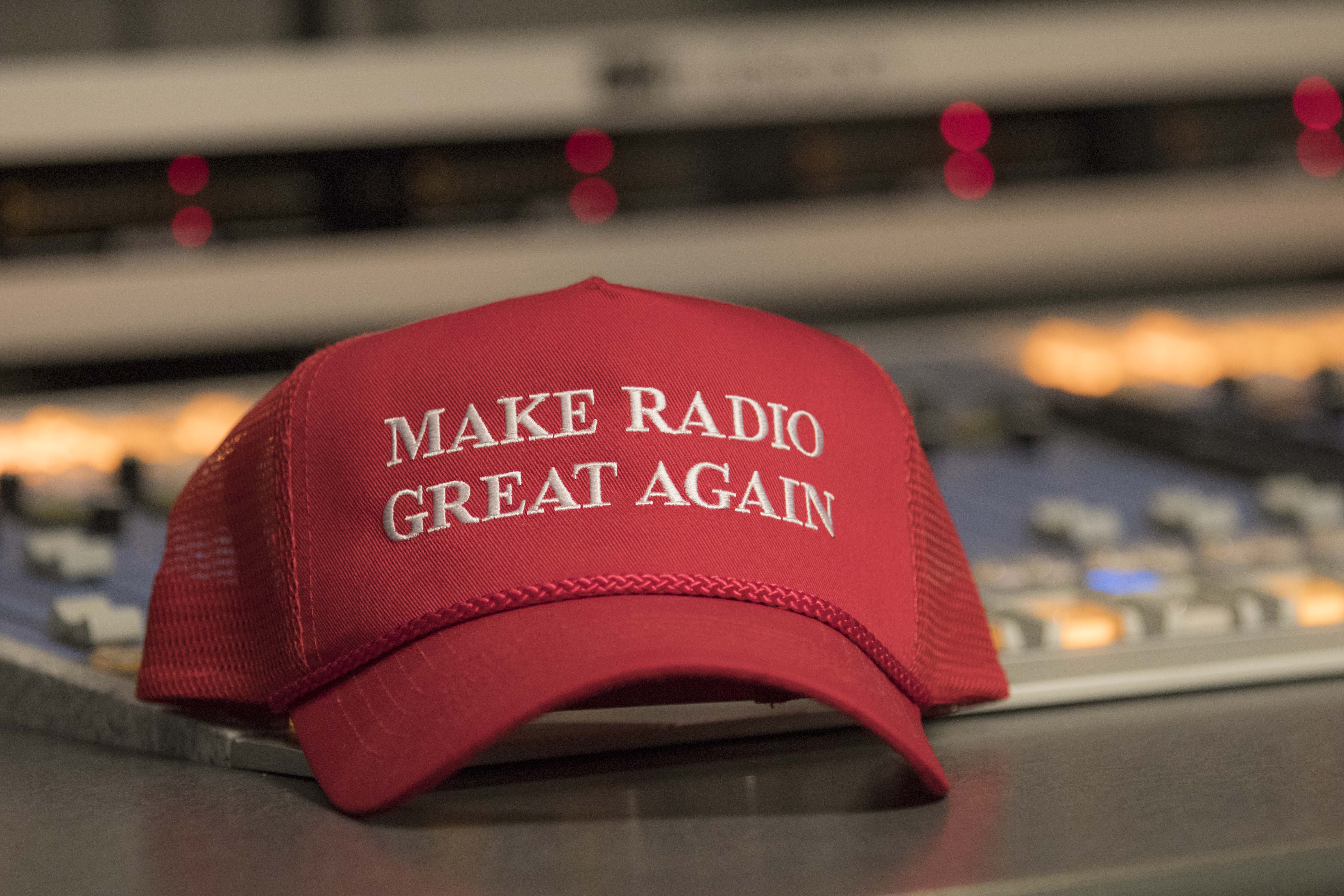 make radio great again hat