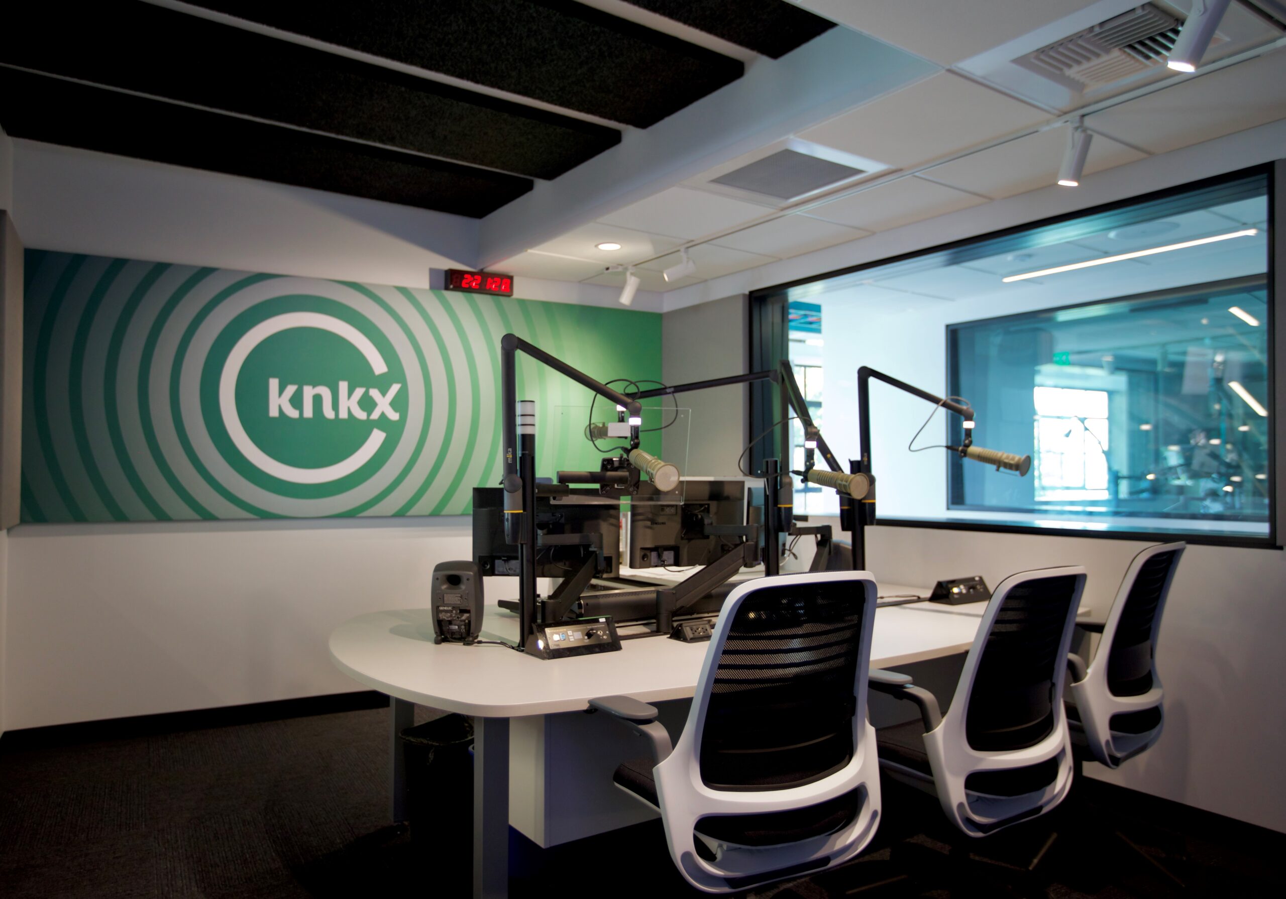 knkx studio kurt kerns scaled